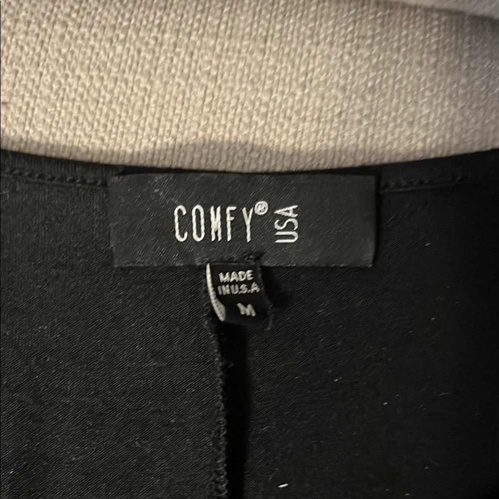 Comfy USA Elegant Black Blouse